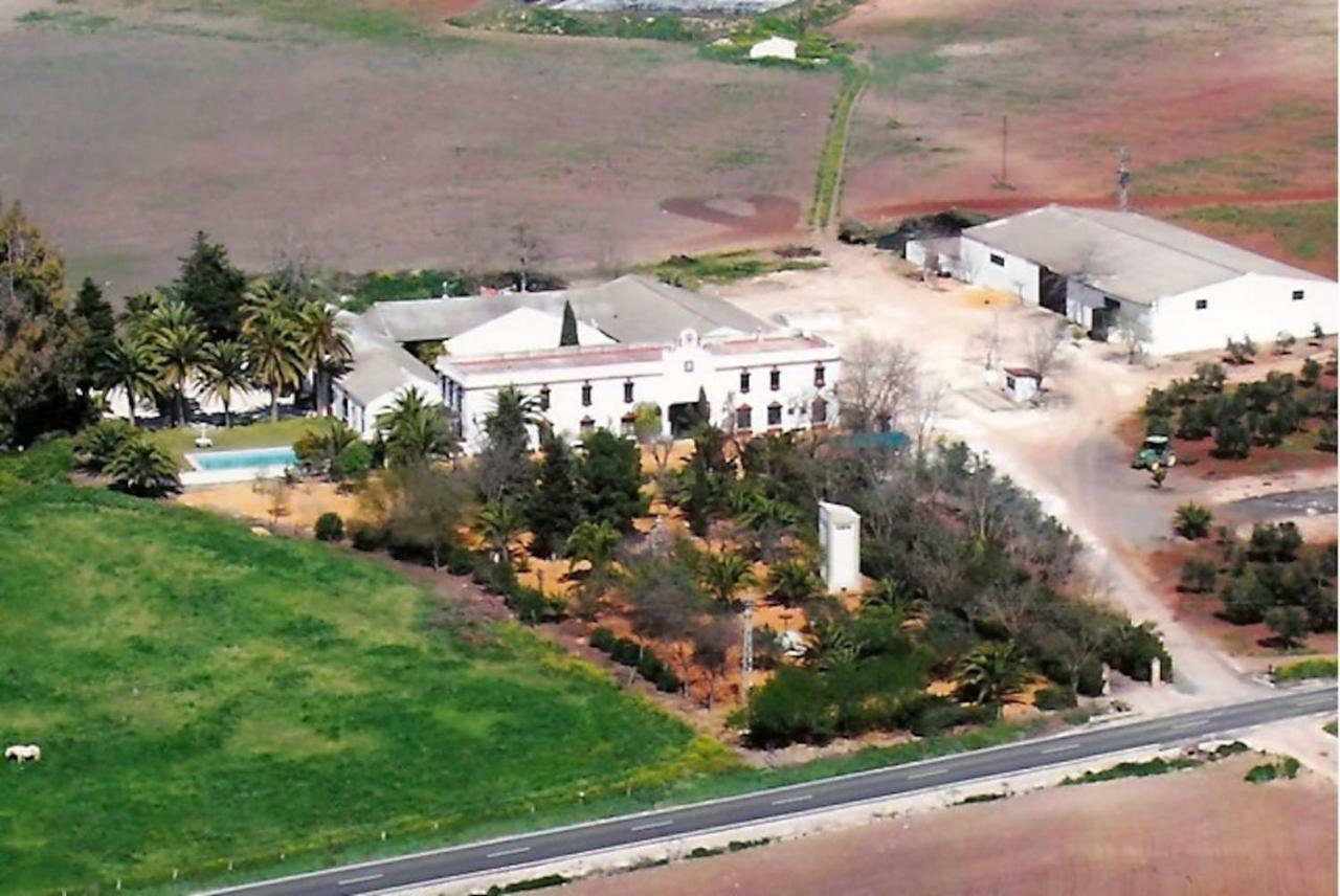 Hacienda Chambergo Casa En La Campina Sevillana Écija Екстериор снимка